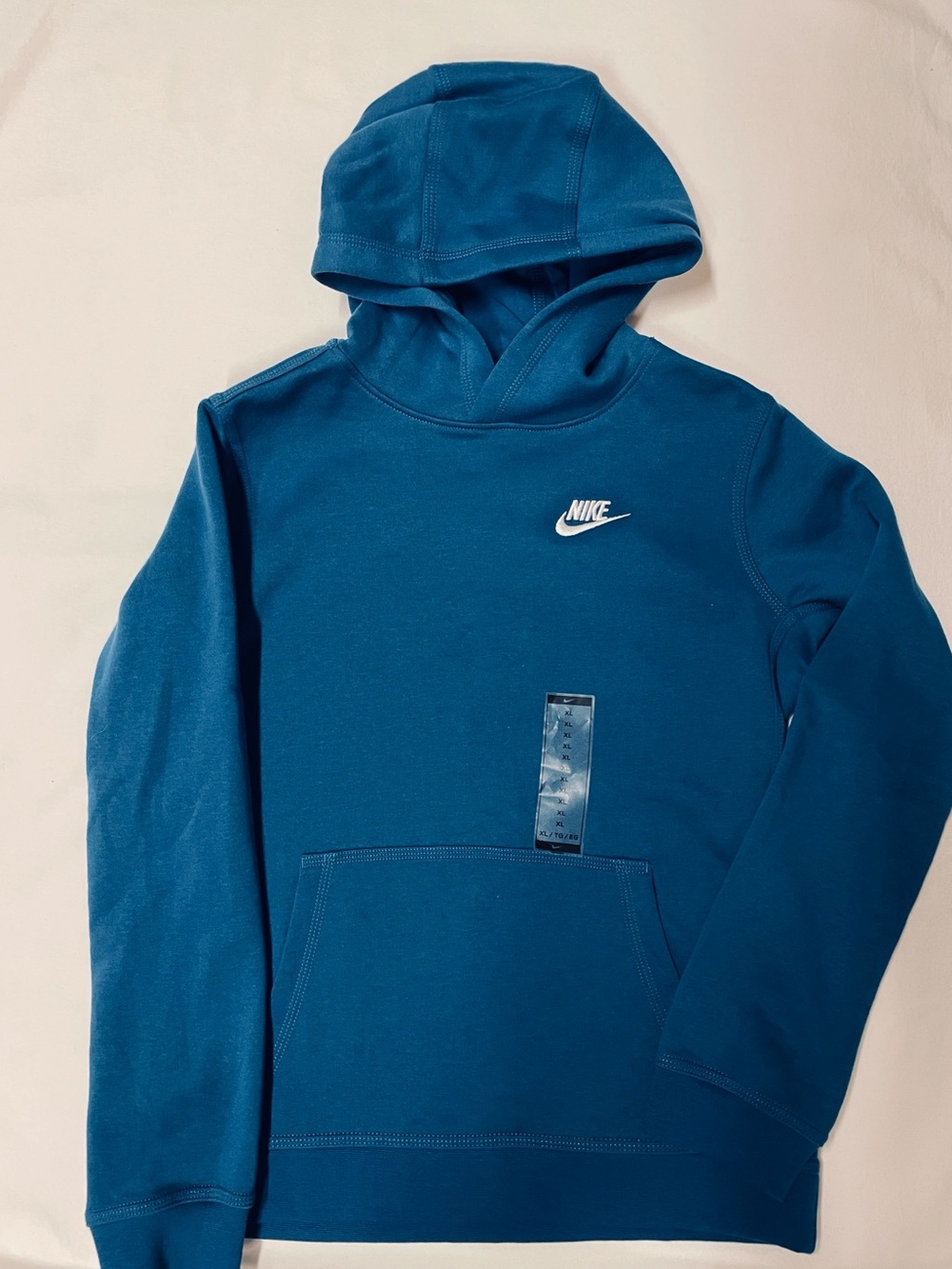 Boys Nike Sportswear Club Hoodie NWOT